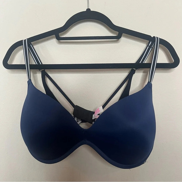 Pink Victoria’s Secret | Bra - Picture 1 of 3
